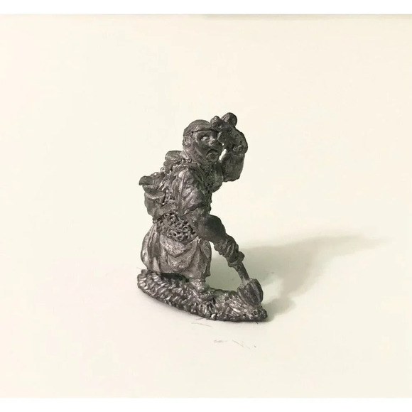 Vtg Miniature Metal Figure Dungeons  And Dragons Role Playing - Picture 1 of 11